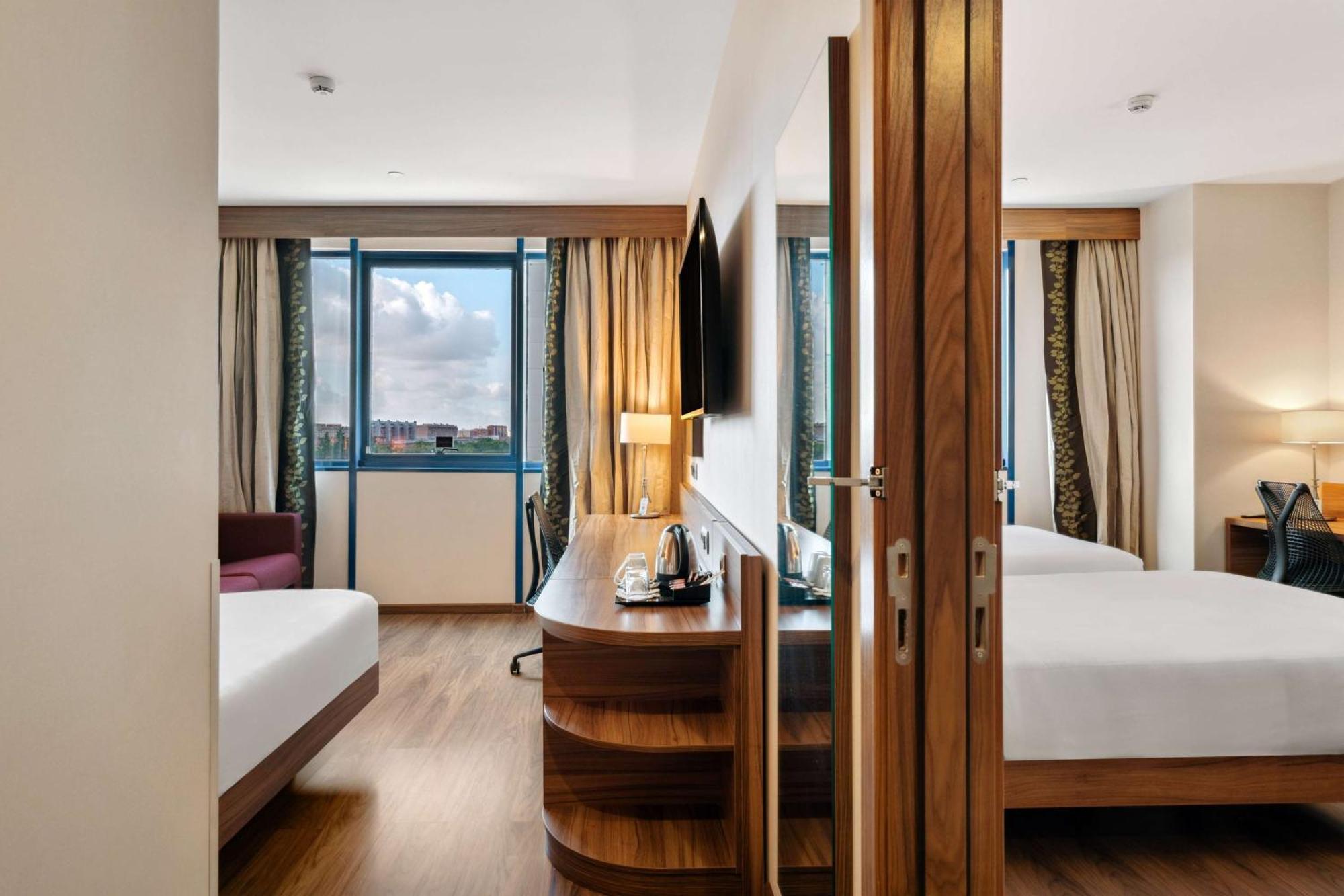 Hilton Garden Inn Sevilla Exteriér fotografie
