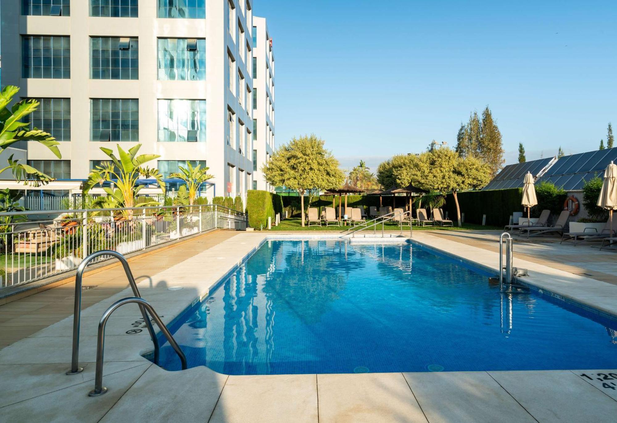 Hilton Garden Inn Sevilla Exteriér fotografie